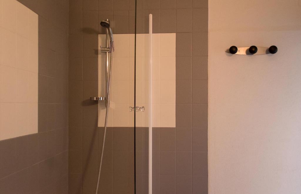 Hotel De Flandre كومبيينْيِ الغرفة الصورة
